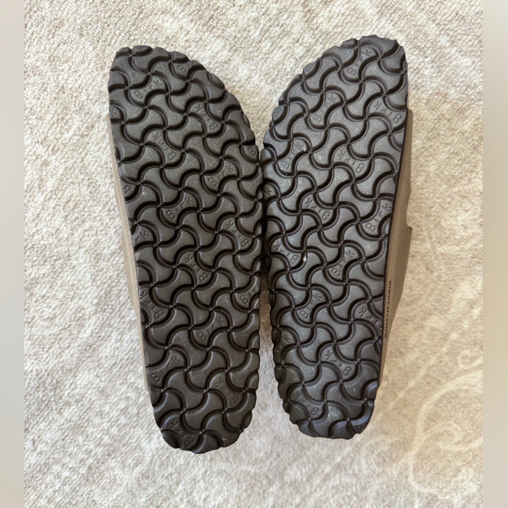 Birkenstock Arizona Two-Strap Sandals in Brown - Picture 6 of 6